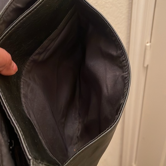 Giani Bernini please check all picture of condition - Picture 15 of 17